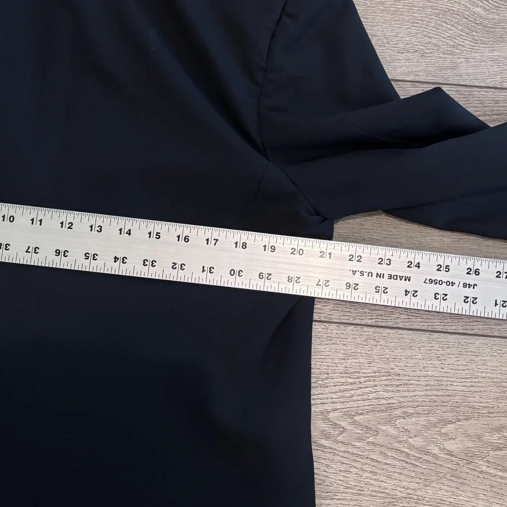 Mani Giorgio Armani‎ Blazer Mens 42R Navy Blue 2 Button Saks Fifth Avenue Italy